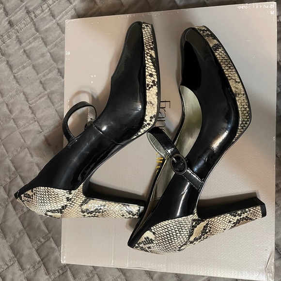 ALFANI MARY JANE HEELS-VERY GOOD CONDITION - Picture 6 of 6